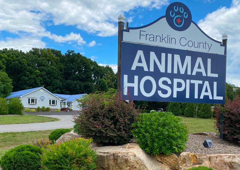 Carousel Slide 5: Franklin County Animal Hospital Sign